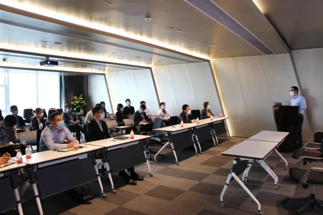 ־ͬ���ϣ�MK�������Ρ�Ա�������ǵ���ҵ�����ˡ���ҵ�Ļ������ȳ�һ�����£�