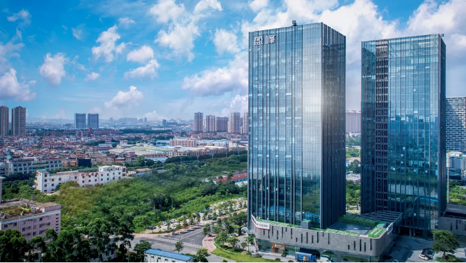 �ᶨս�Ծ۽���һ��Ͷ���з�����������Ӫ��21.62�ڡ������껯36.43�ڡ���Լ�ܶ�445��